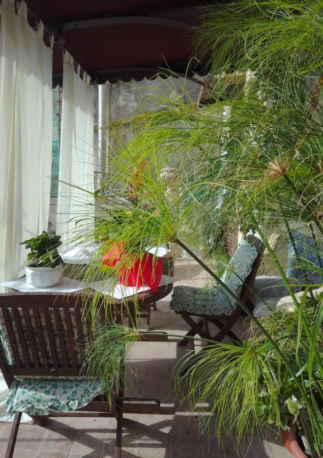Suite 120 Noto Extérieur photo